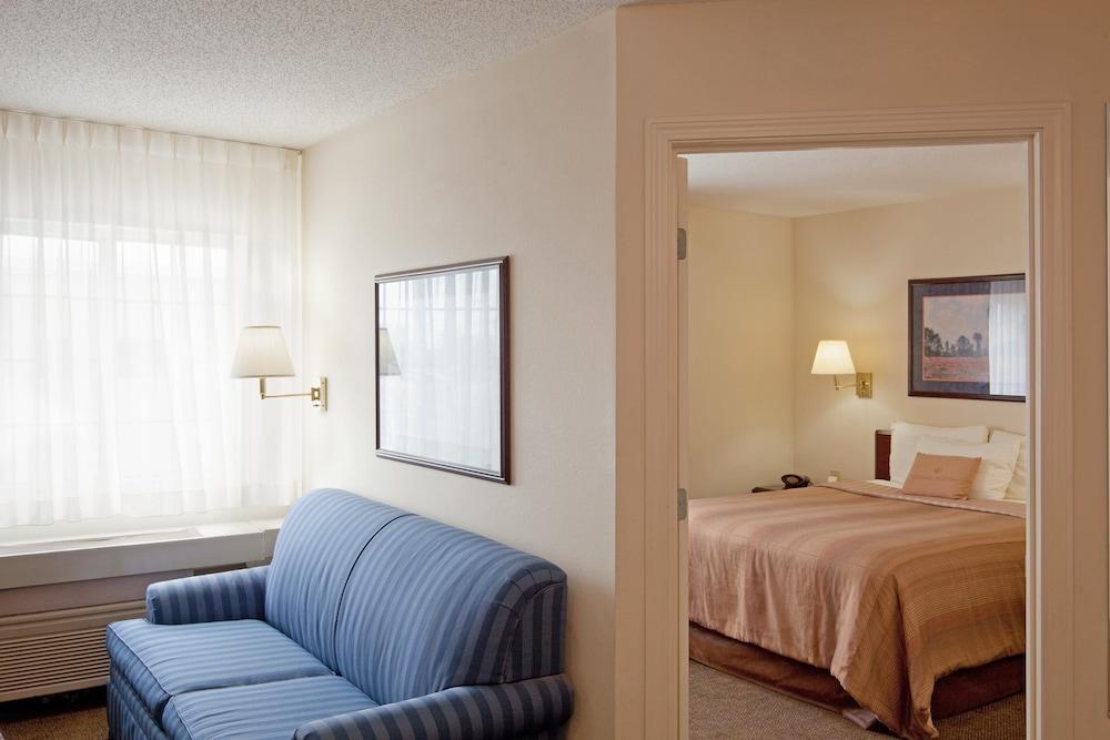 Sonesta Simply Suites Boston Braintree Buitenkant foto