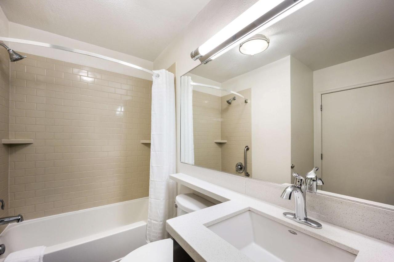 Sonesta Simply Suites Boston Braintree Buitenkant foto