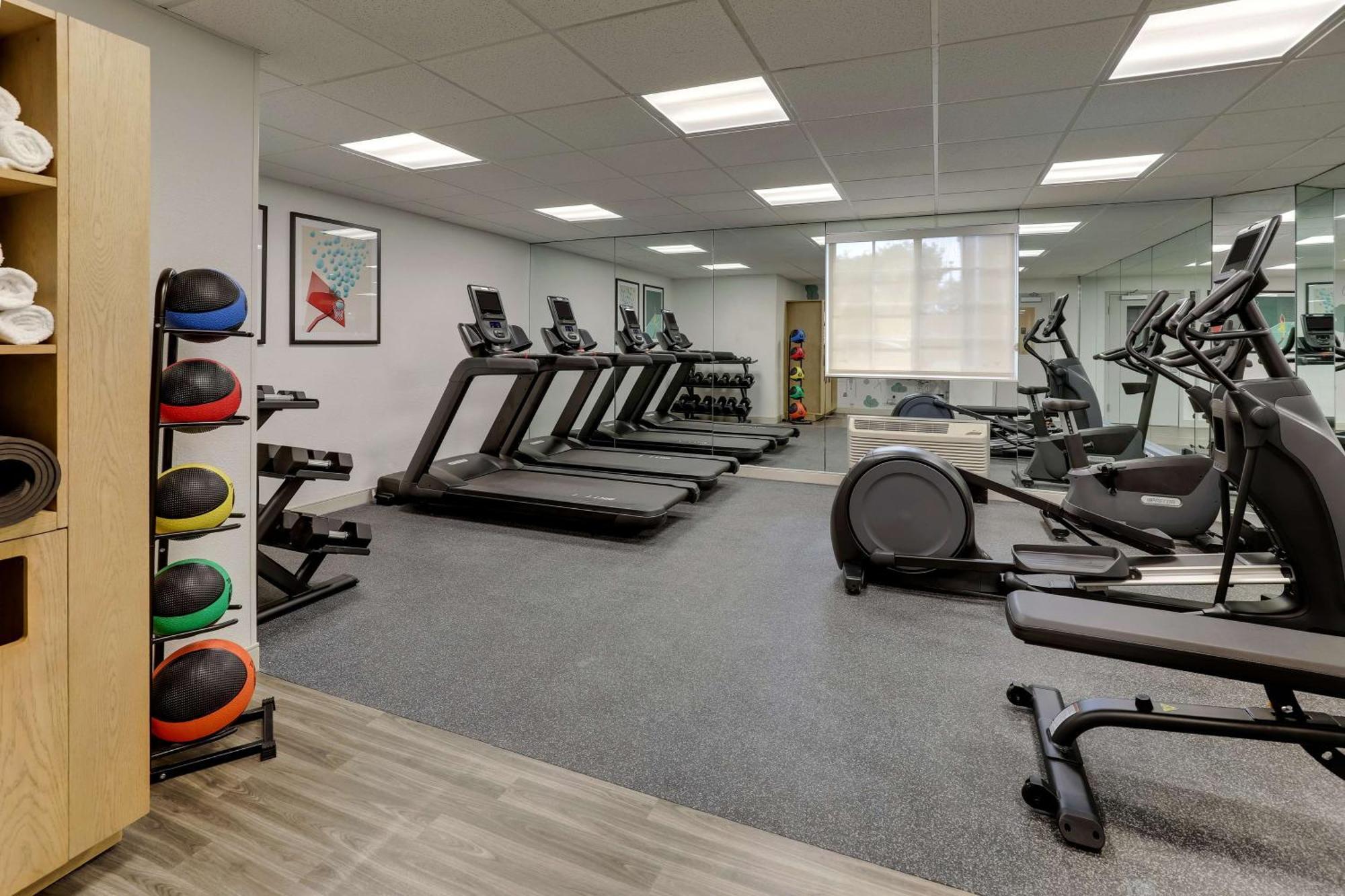 Sonesta Simply Suites Boston Braintree Buitenkant foto