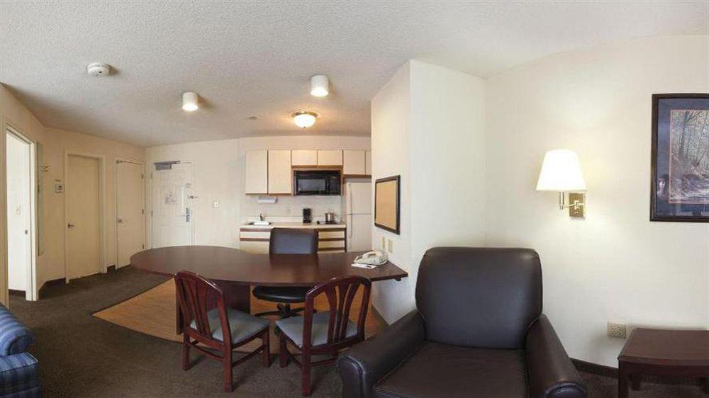Sonesta Simply Suites Boston Braintree Buitenkant foto